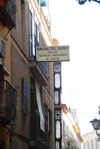 Salon Del Reino Testigos De Jehova